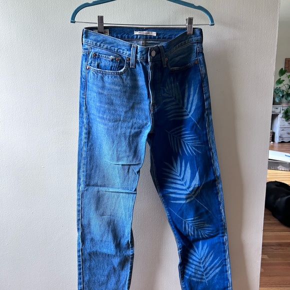 Levi’s Cyanotype Fern Jeans - Picture 6 of 8